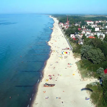 Spacious With Private Garden