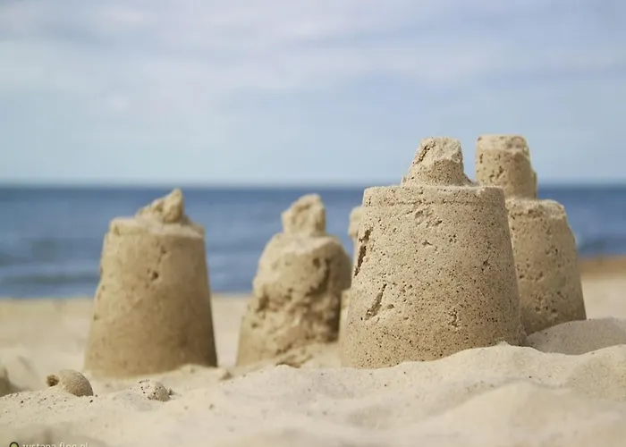 Spacious With Private Garden *